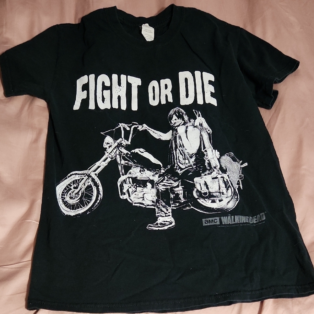 Short Sleeve Shirt. Size S